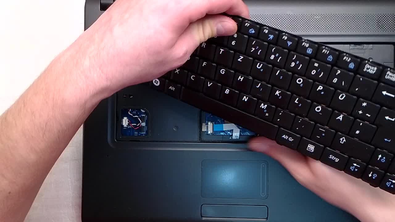 Keyboard Replacing Letters With Numbers